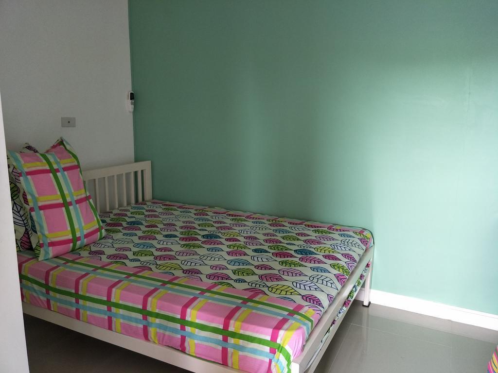 Khun Pra Chote Homestay & Guesthouse Пра Након Си Аютая Екстериор снимка